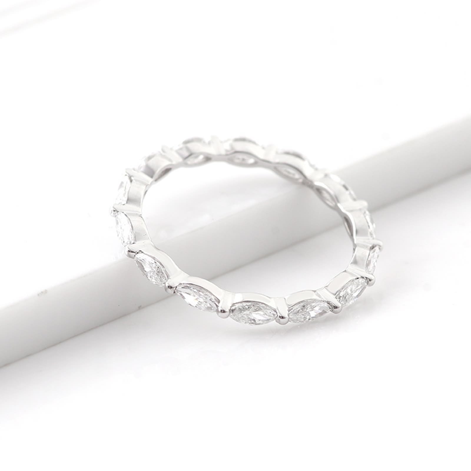 Anillo de graduación, anillo de banda de moissanita marquesa blanca plateada para aniversario, anillo de joyería para mujer