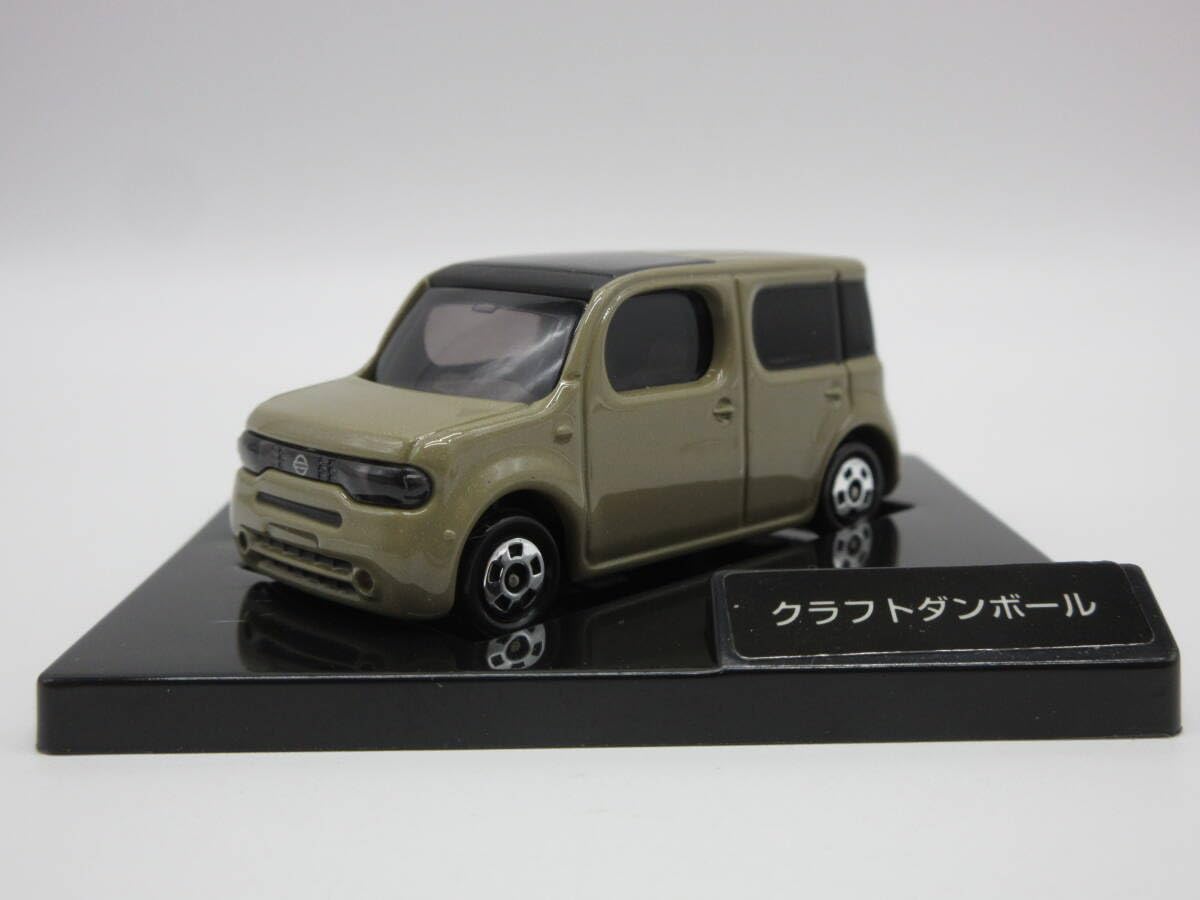トミカ　日産 ミニカーセット 10色　キューブ　CUBE タカラトミー　非売品 Amazon | トミカ 日産 キューブ CUBE Z12 ディーラー特注 非売品