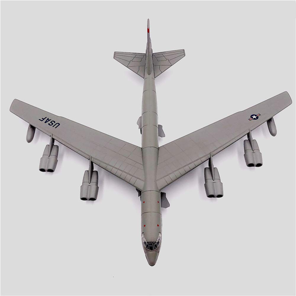 コレクターの方、必見！激レア！B-52 STRATOFORTRESS プラモデル コレクターの方、必見！激レア！B-52 STRATOFORTRESS プラモデル