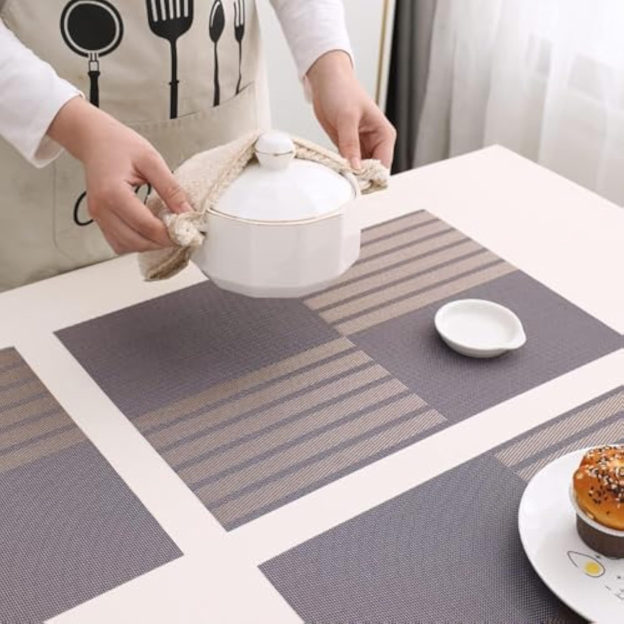 Elegant PVC & Polyester Table Placemats Set for Dining