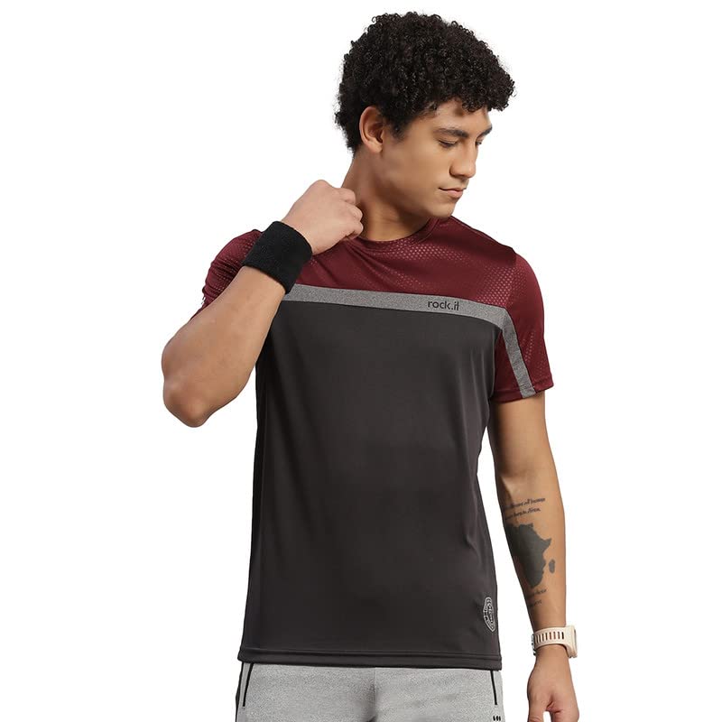 ROCK.IT Men Round Neck T-Shirt