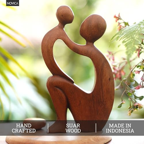Escultura artesanal en madera natural Madre e Hijo 29.85 cm miniatura 4