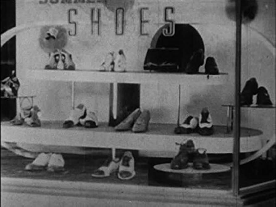 Amazon.co.jp: 戦時下のスクリーン 発掘された国策映画 [DVD