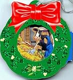 Qui vient chez nous ? : La couronne de Noël