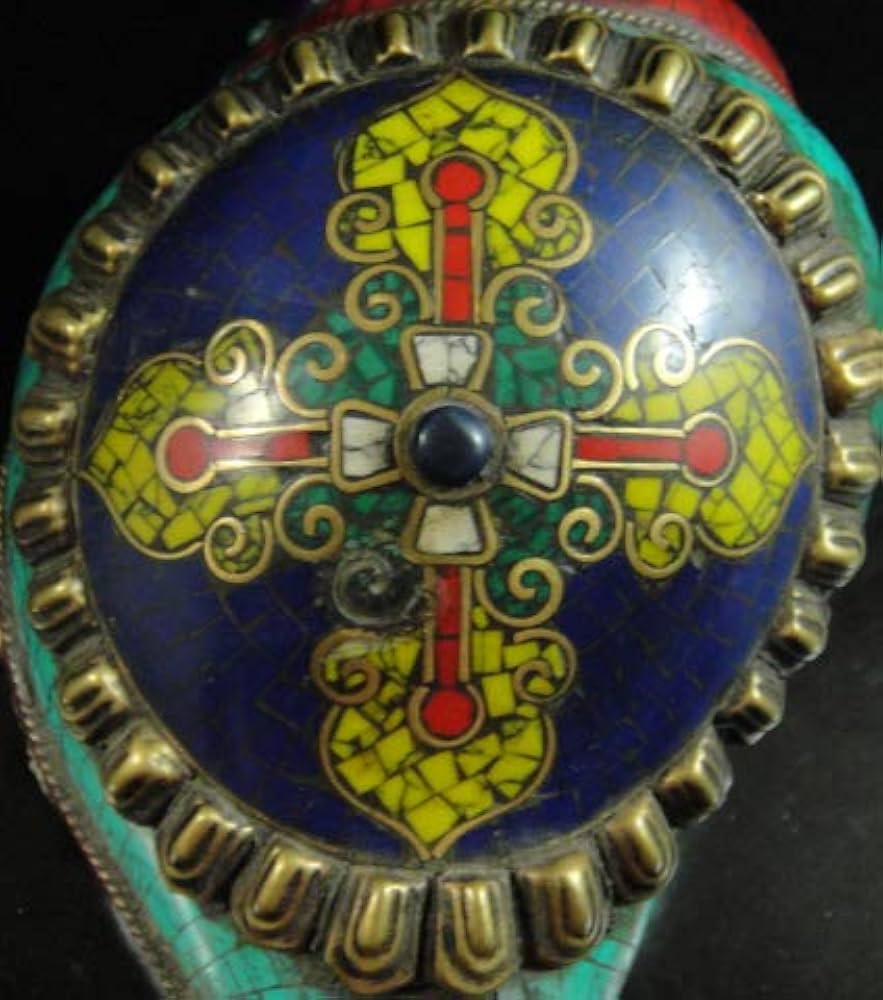 チベット密教法具 法螺貝（シャンカ）チティパティ-1 Amazon.co