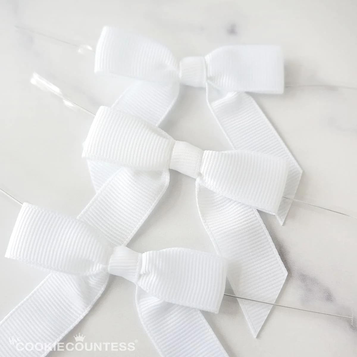 The Cookie Countess Pre-Tied Grosgrain Bows with Wire Twist Tie: White
