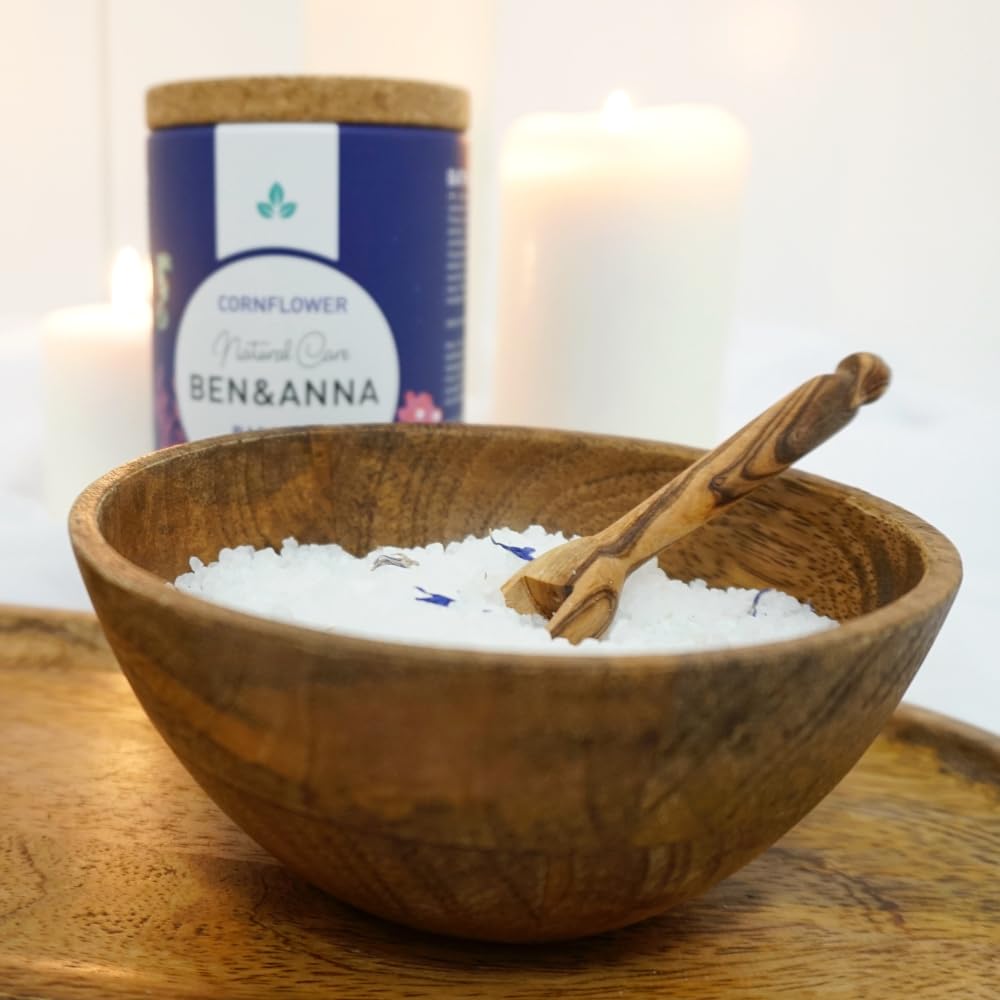 Ben & Anna - Sól do kąpieli Cornflower klasy premium do relaksującej kąpieli mięśniowej z solą morską – idealny dodatek do kąpieli – nawilżający i oczyszczający skórę o działaniu uspokajającym (300 g
