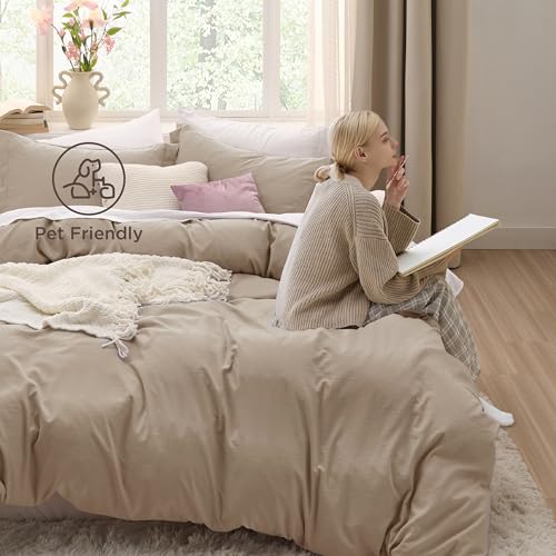 Image of Bedsure Light Brown Duvet Cover Full Size - 3 Pieces Prewashed Extra Soft Cotton-Like Bedding Set, Includes 1 Duvet Cover 80x90 Inches with Zipper Closure & 2 Pillow Shams, Comforter Not Included