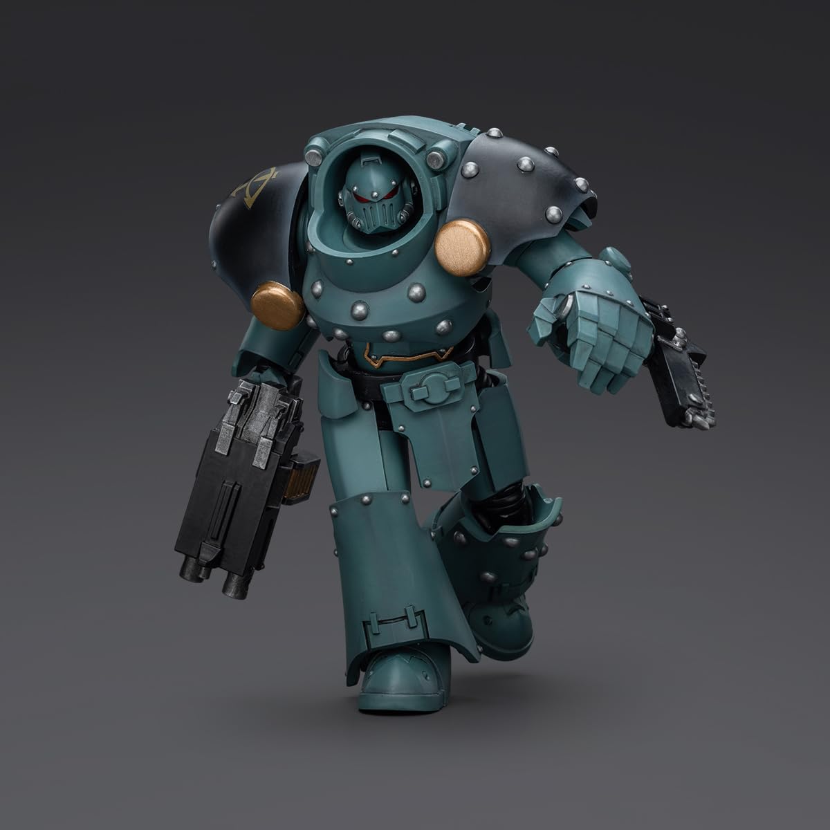 Warhammer 40k: Figli di Horus Tartaros Terminator Squad Terminator con pugno di catena Combi-Bolter in scala 1:18