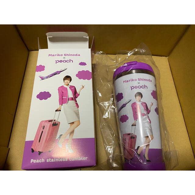 peach×篠田麻里子　コラボ商品セット Amazon.co.jp: peach 飛行機 篠田麻里子 コラボ商品セット
