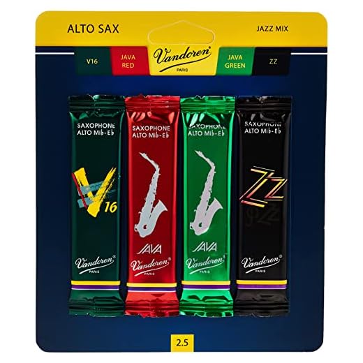 Vandoren SRMIXA25 Alto Sax Jazz Reed Mix Card includes 1 each ZZ, V16, JAVA and JAVA Red Strength 2.5