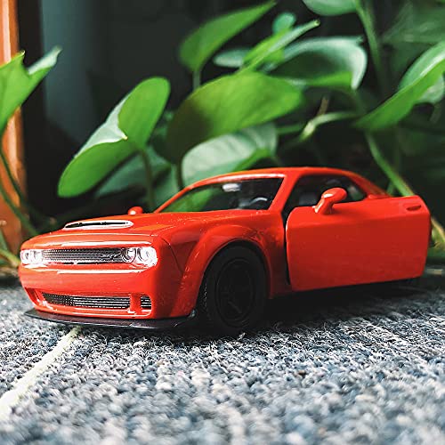 Modelo de coche Dodge Challenger escala 1:36 rojo miniatura 6