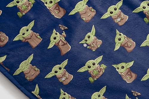 Image of Jay Franco Star Wars The Mandalorian Plush Throw Blanket - Measures 50 x 60 Inches - Kids Super Soft Fleece Bedding Features Baby Yoda, Grogu