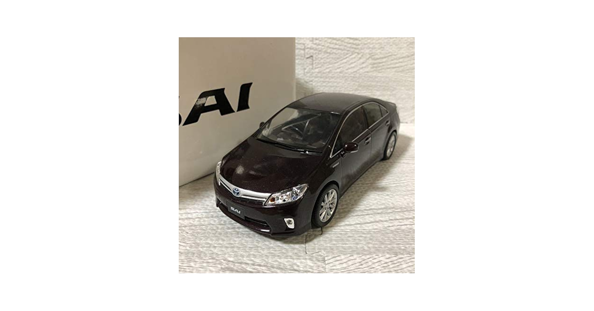 ⭐️お買い得‼️ ミニカー　トヨタ　サイ　1/24 Amazon | 1/24 トヨタ SAI サイ 前期 カラーサンプル 非売品