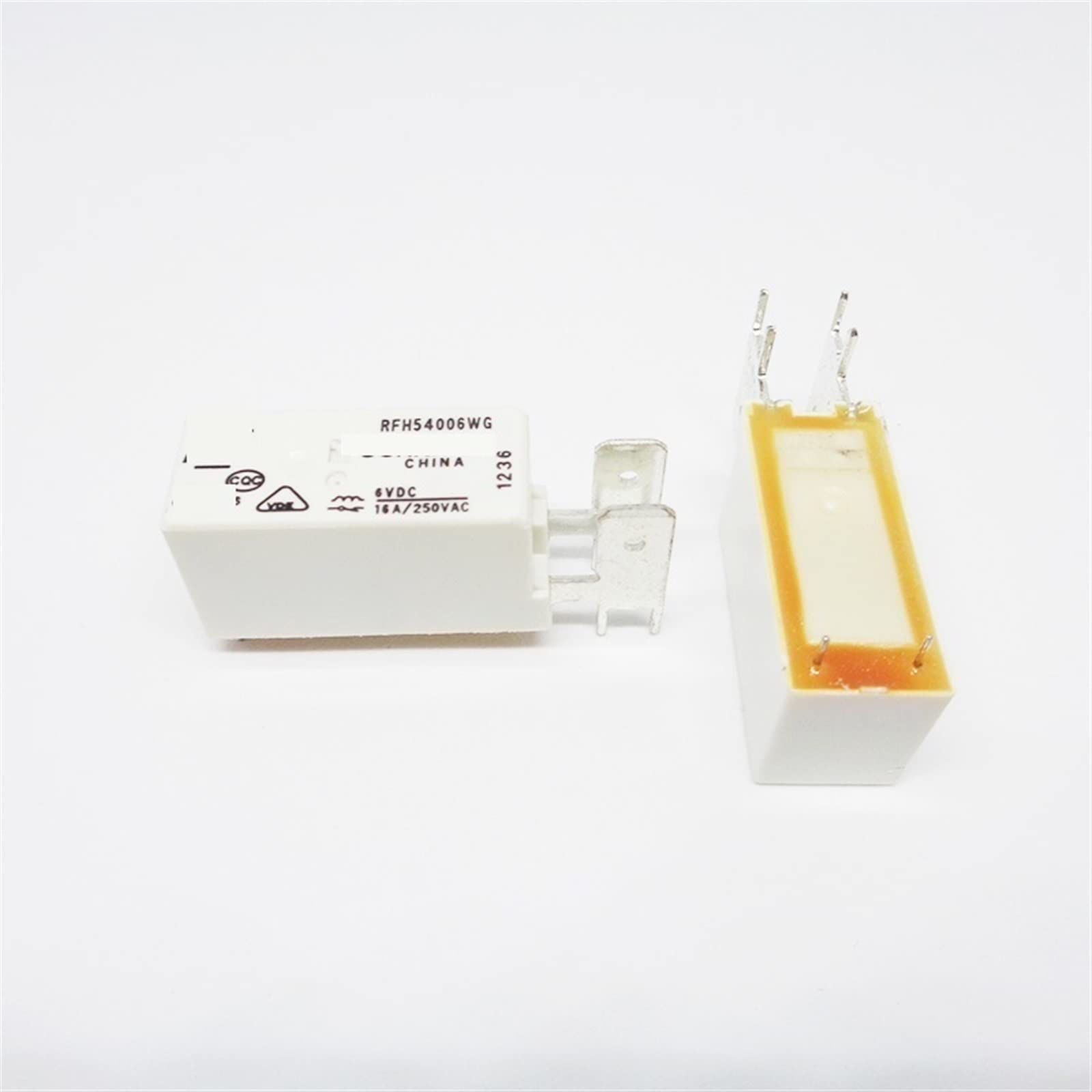 QEFHSVVZE Relay RFH54006WG 6VDC RFH54006WG-6VDC 6V 6VDC DC6V 16A 250VAC DIP