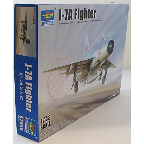 Chasseur Chinois J-7A Chengdu Trumpeter kit de précision 1/48