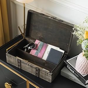 Soul Lane Winchester Wooden Keepsake Box with 2 Fixed Compartments 142 x 83 x 47 Decorative Vintage Wood Suitcase Old Fashioned Storage Chest Trunk with Hinged Lid