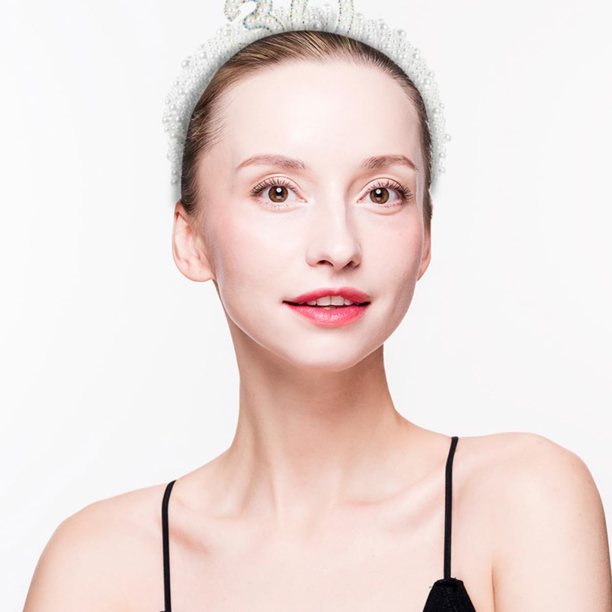 2pcs Elegant White Pearl Headbands for Women with Artificial Pearl and Aluminium Alloy Material, Secure Fit and Versatile Use, for Birthday Photo Props and Photoshoots