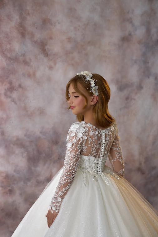 Girls Lace Applique Flower Girl Dresses with Sleeve Wedding Dress Puffy Tulle Pageant Gown WT032