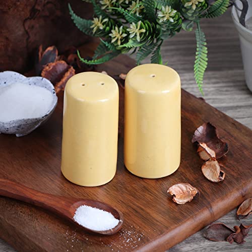 Salt & Pepper Shakers - Vintage Ceramic Salt & Pepper Shaker Set - Retro Farmhouse Home Decorative Jar Dispenser For Kitchen Dark Yellow (Set Of 2) #TOP5