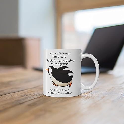 Miniatura 6 de Taza divertida para mujeres dueñas de mascotas – Taza para café «A Wise Woman Once Said», blanca, 325 ml., 11onza, Pingüino - Mujer Sabia