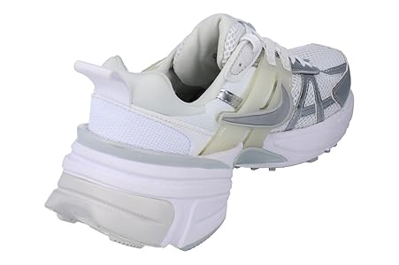 Amazon.com | Nike V2K Run Women's Shoes (FD0736-104, WHITE