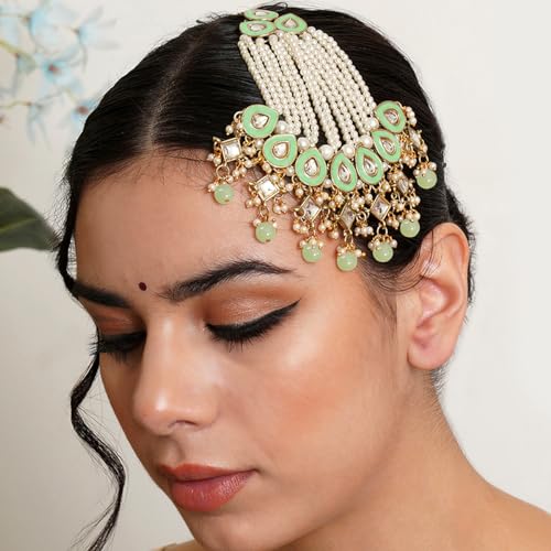 Image of Karatcart Green Tumble Gold Plated Handcrafted Kundan Passa for Women