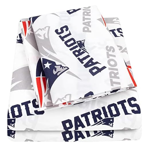 NFL Bed Sheets Officially Licensed Luxurious Soft Fitted, Flat and Pillowcase Football Sport Bedding Set Team Print, New England Patriots, King