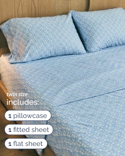 Image of Twin 3 Piece Floral Sheet Set - Soft, Breathable & Cooling - Blue Meadow