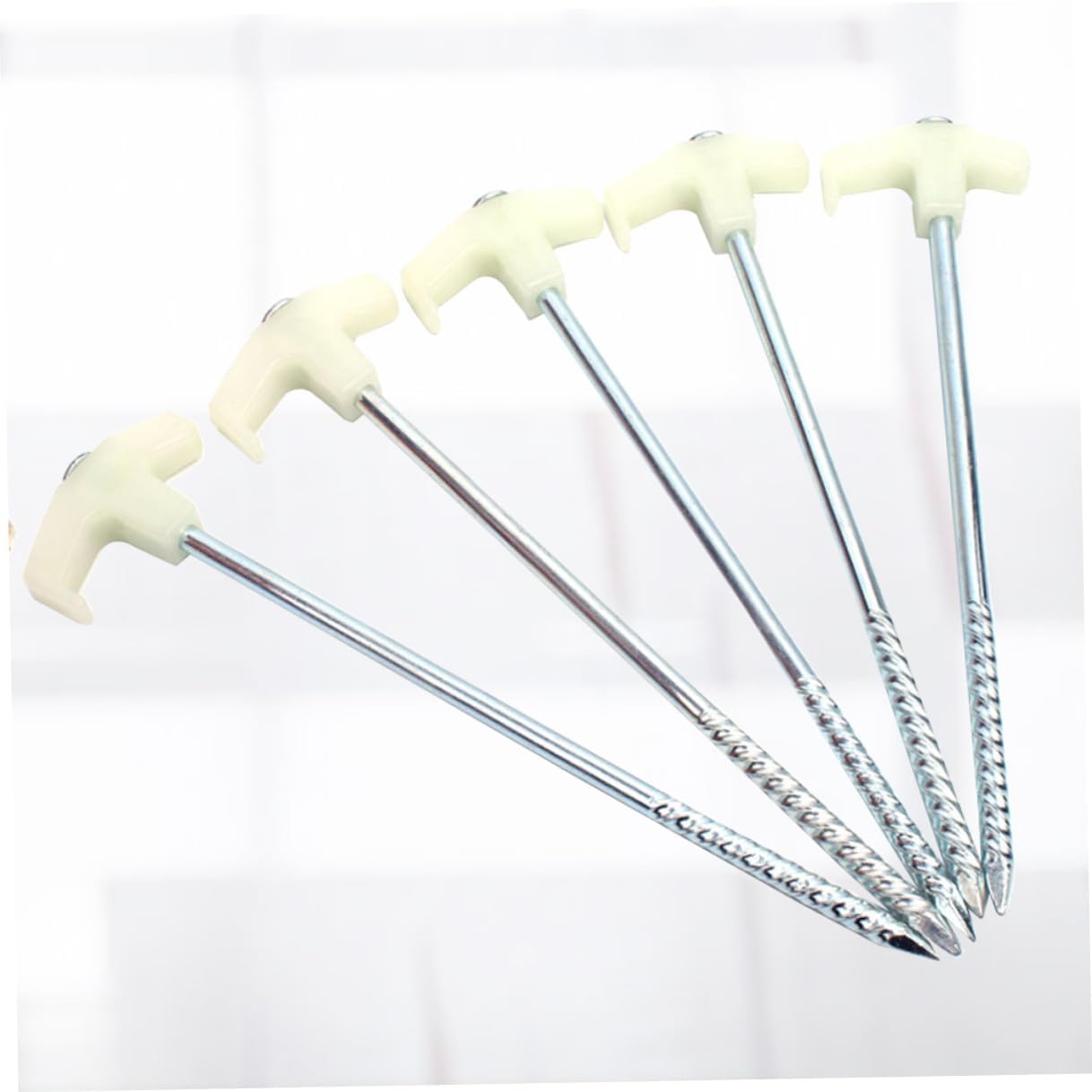 Veemoon 16pcs 25cm White Steel Tent Stakes Spiral Nails with Plastic Handle Glow-in-The-Dark Tent Pegs Awning Trip Kit for Outdoor Camping and Hiking