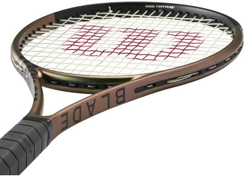 Wilson Ultra 100L v4.0 Tennis Racquet