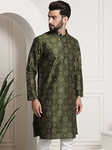 Image of SOJANYA Men's Silk Blend Kurta with Paisley Design