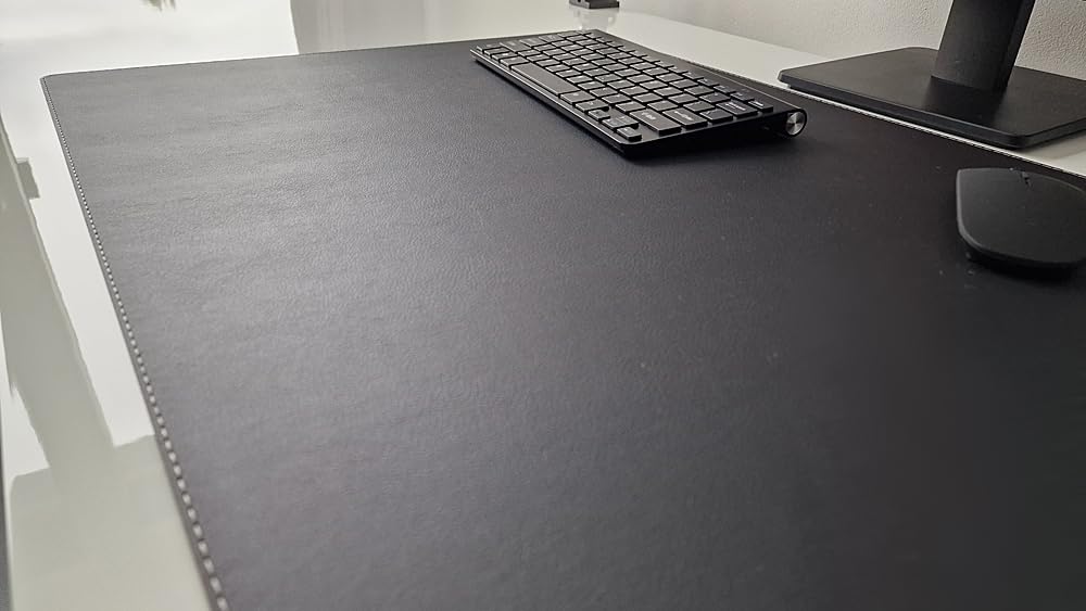 Schreibtischunterlage sanft lux Leder 60 x 40 Schwarz mit Silbergrauer Naht