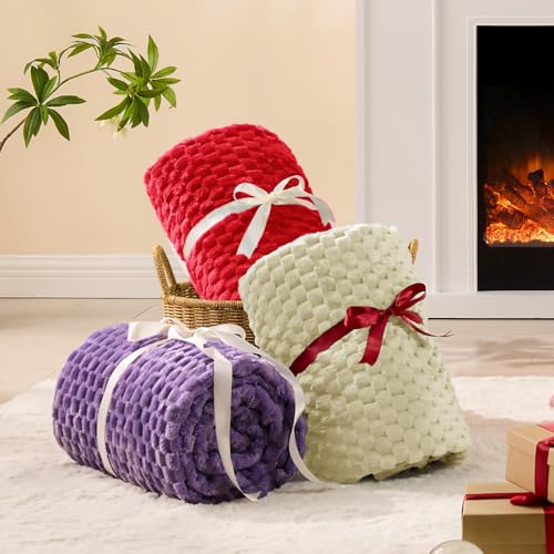 Image of BEDELITE Red Throw Blanket for Couch, Soft Cozy Gifts for Women, 50 * 60 | 3D Jacquard Decorative Fleece Blanket, Super Soft Plush Throws, Cute Birthday Gift for Women & Men, Suitable for All Seasons