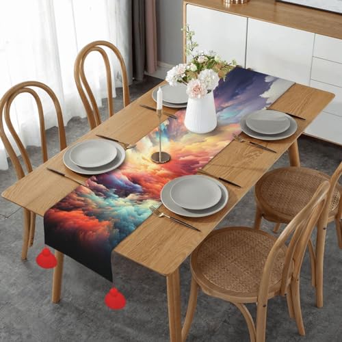 Chemin de table nuages colorés 152 cm pour raviver une table rustique terne