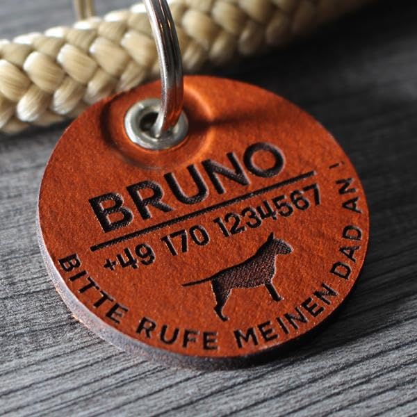 Dog Tag/HUNDEMARKE - aus echtem Leder - v2 (Hund) - rund - Ø 3,4 cm