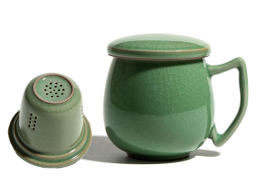 Infuseur à thé en porcelaine céladon vert pour savourer un thé en vrac