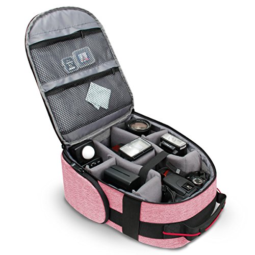 Ficha técnica USA Gear Mochila para Cámara DSLR Roja con Divisores Personalizables Fondo Resistente y Respaldo Cómodo Compatible con Canon Nikon Sony y más - Fernando Cortés