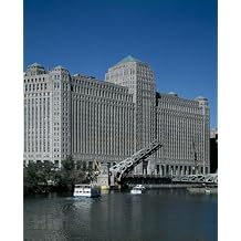 Historic Pictoric Chicago, IL Photo - Chicago Merchandise Mart, Chicago, Illinois - 16in x 20in