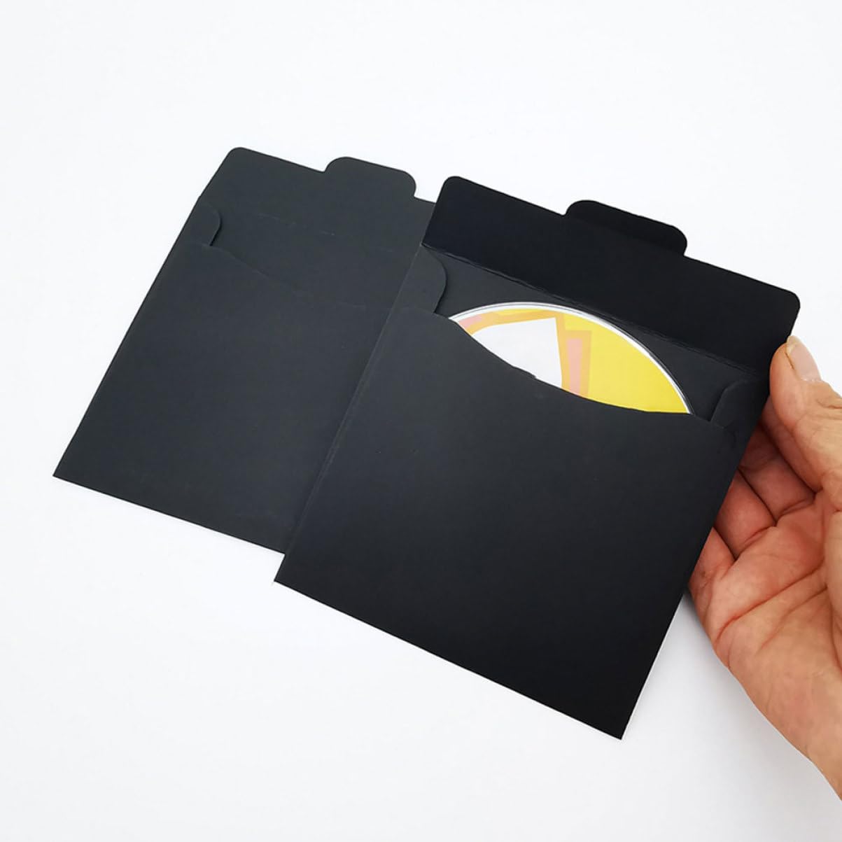100 Pièces Lot de Pochettes CD Papier Noir Durables Rangement Multifonction pour Cartes Billets et Documents Étuis Compacts et Élégants pour Stockage CD DVD