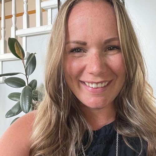 Caitlin - Adventuring, Working and Parenting