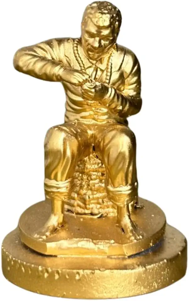 Miniatura Religiosa Preto Velho e Guias em Resina 3D Dourada 5 cm
