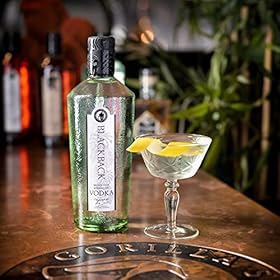 Gorilla Spirits Blackback Vodka 70 cl (ABV 45% Alcohol) – Premium Vodka, Produced in Small Batches – Supporting Gorilla Conservation Gorilla Spirits Blackback Vodka 70 cl (ABV 45% Alcohol) – Premium Vodka, Produced in Small Batches – Supporting Gorilla Conservation – Gorilla Spirits
