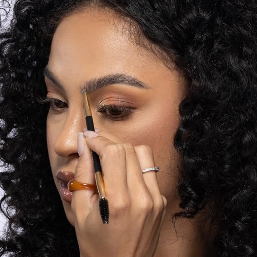 Billion Dollar Brows 2-Sided Brow Brush for Applying and Blending Eyebrow Powder