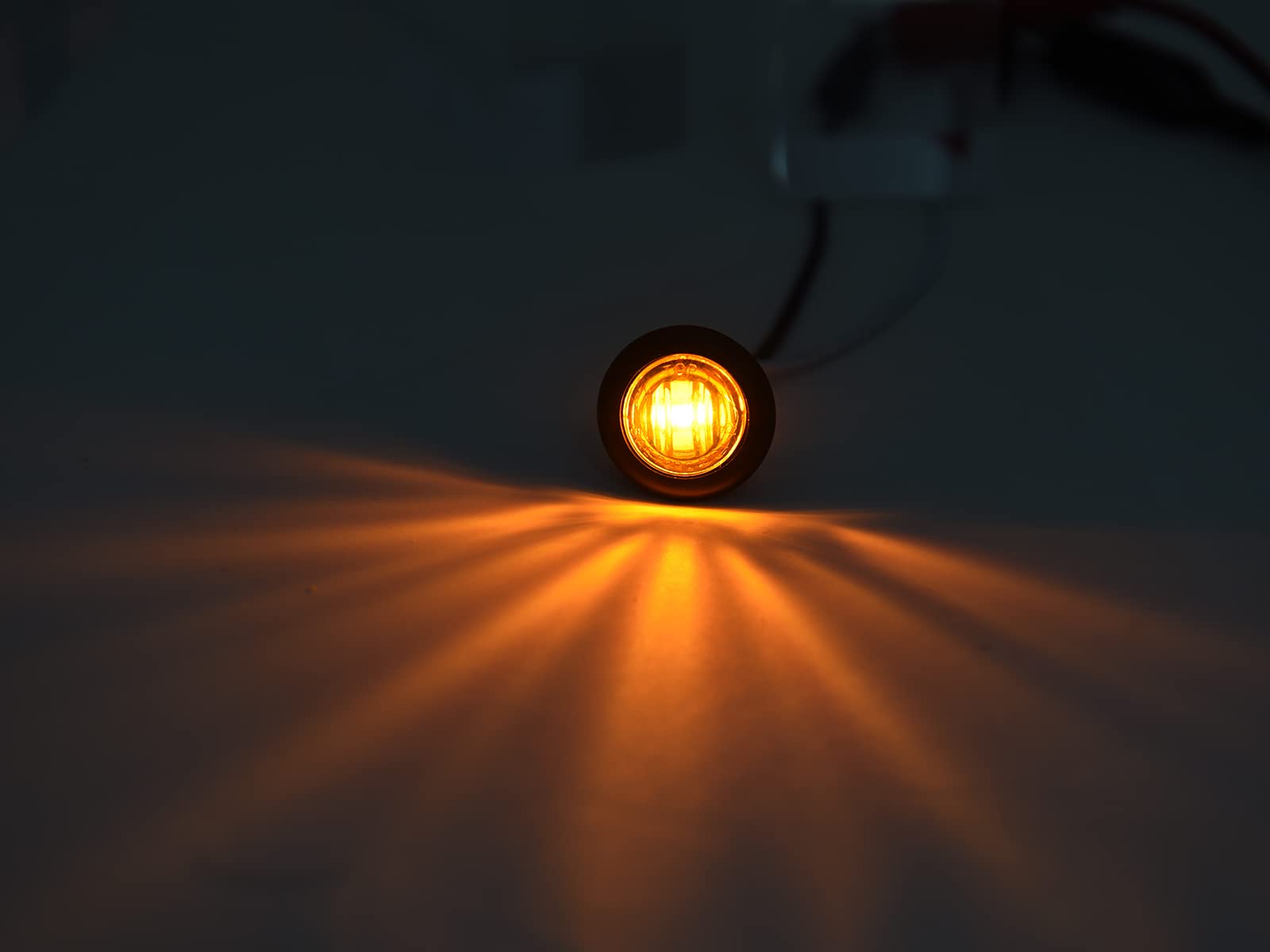 United Pacific 39415 6 LED Dual Function Double Face Light with Horizontal Bezel (Amber & Red LED/Clear Lens)