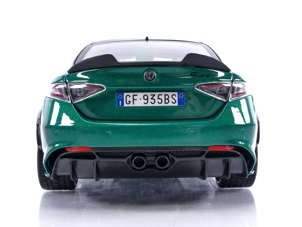 Burago, Alfa Romeo Giulia GTA 2020 Green - 1:18