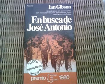 Paperback En busca de José Antonio Book