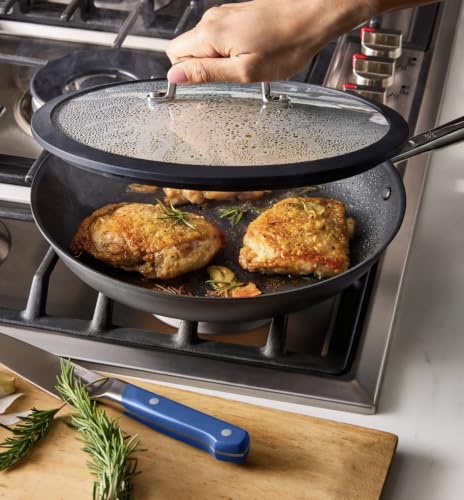 Image of Misen Tempered Glass Lid with Anti-Scratch Silicone Rim, Oven Safe Replacement Cookware Skillet Lid for Misen Carbon Nonstick, Carbon Steel, and Frying Pans, Dishwasher Safe - 10 Inch