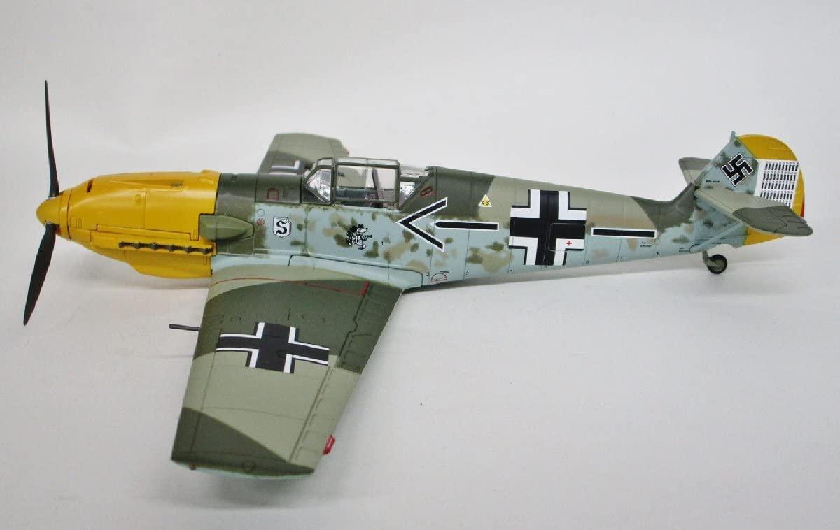 ホビーマスター 1/48 メッサーシュミット Bf 109E-4 HA8701 Amazon.co.jp: ホビーマスター 1/48 Bf-109E-4 メッサーシュミット