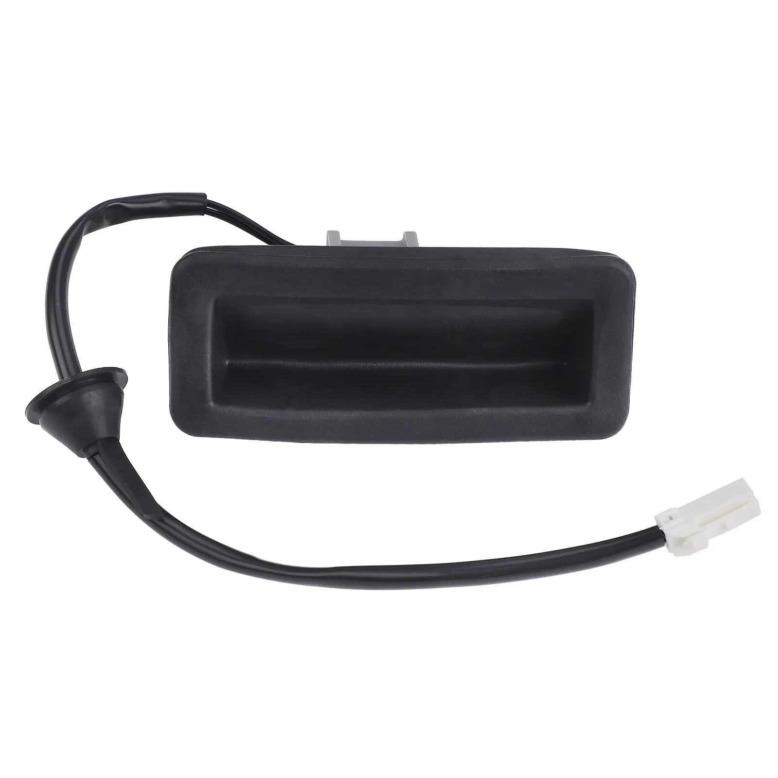 Bouton d'ouverture de coffre pour simplifier vos trajets en Focus - 8